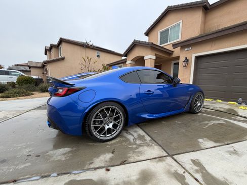 Used 2024 Subaru BRZ Limited w/ Popular Package 2 image 4