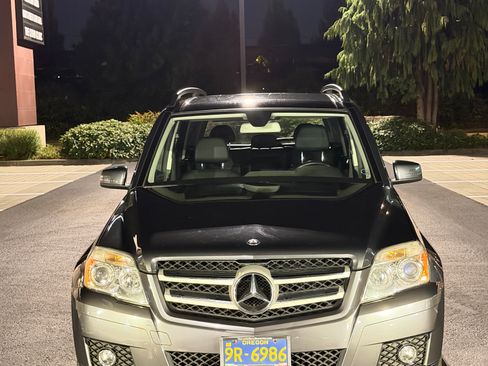 Used 2011 Mercedes-Benz GLK 350 4MATIC image 6