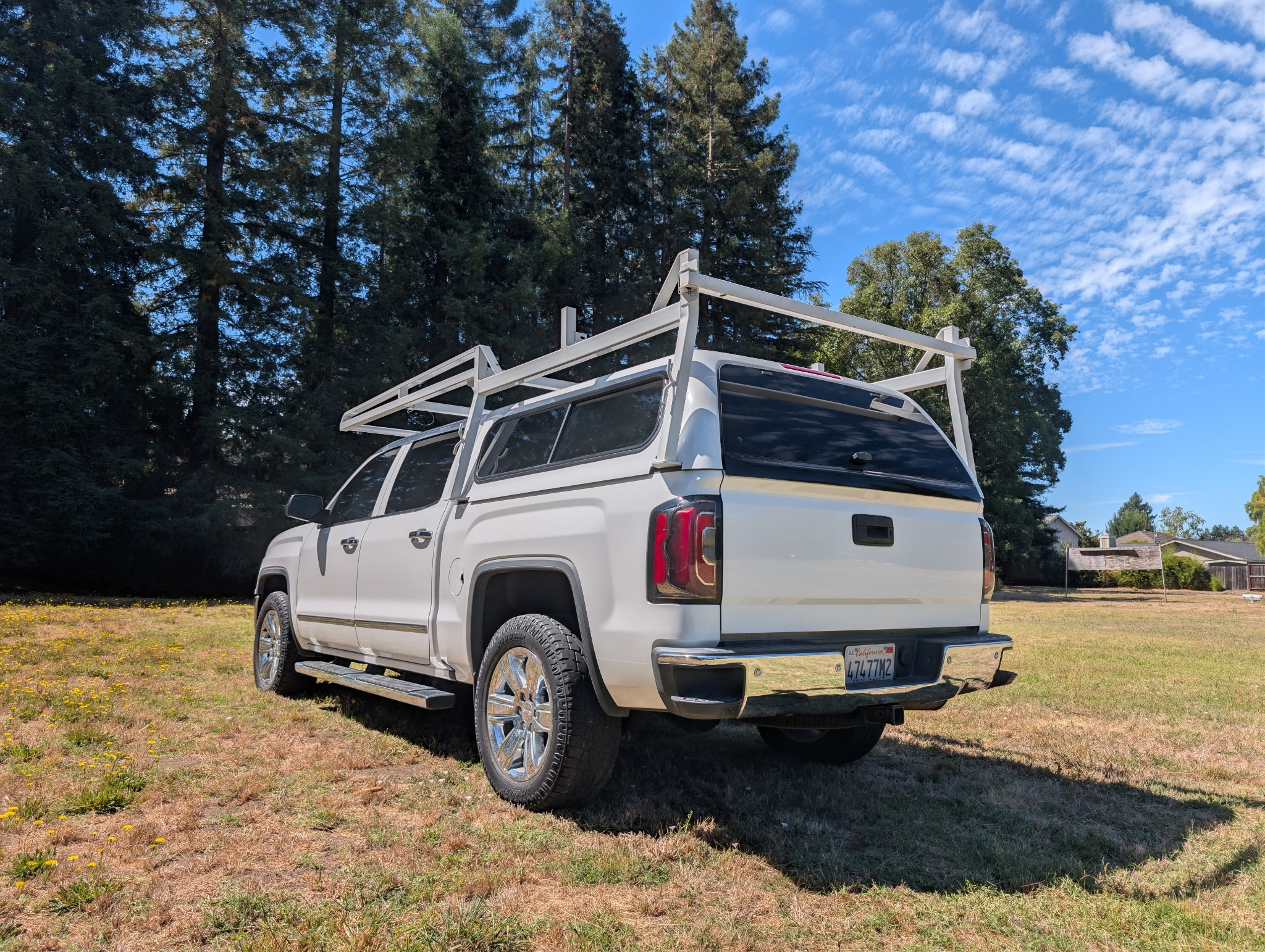 Used 2018 GMC Sierra 1500 SLT AWD/4WD image 19