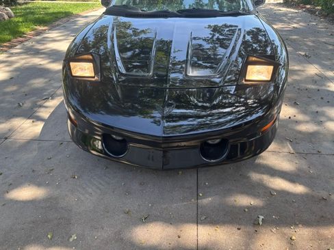Used 1995 Pontiac Firebird Trans Am RWD image 11