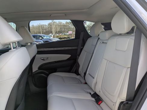 Used 2022 Hyundai Tucson Limited image 13