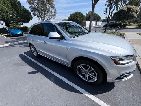 Used 2014 Audi Q5 3.0T Prestige image 9
