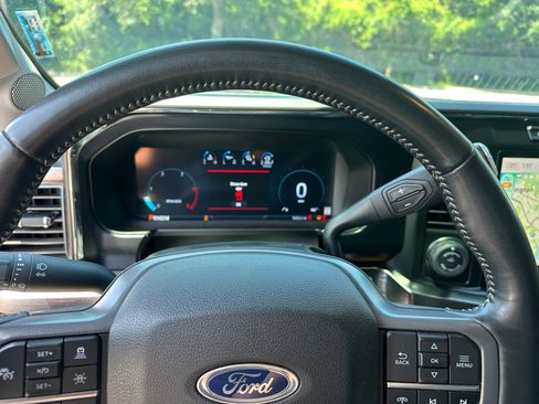 Used 2023 Ford F250 Lariat w/ Tow Technology Package AWD/4WD image 15