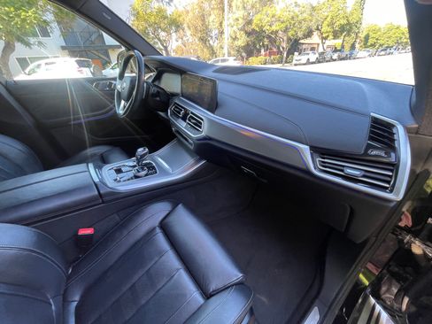 Used 2020 BMW X5 sDrive40i w/ Convenience Package image 15