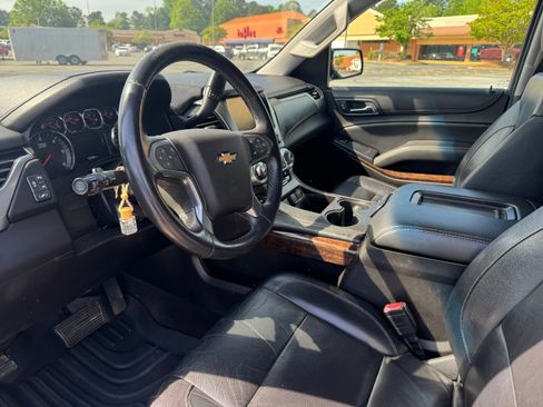 Used 2017 Chevrolet Tahoe LT RWD image 15