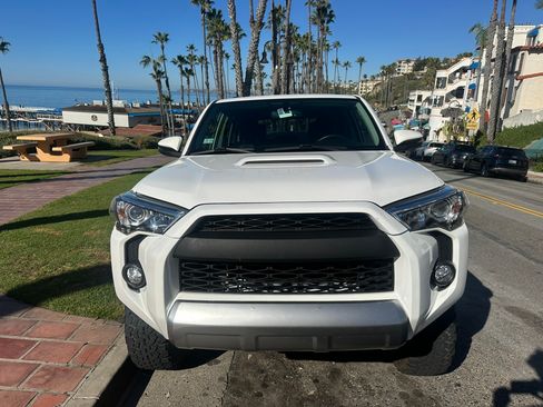 Used 2019 Toyota 4Runner TRD Off-Road Premium image 9