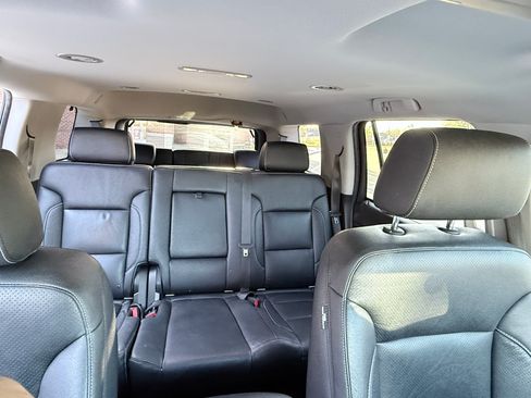 Used 2018 Chevrolet Tahoe LS w/ All-Season Package image 17