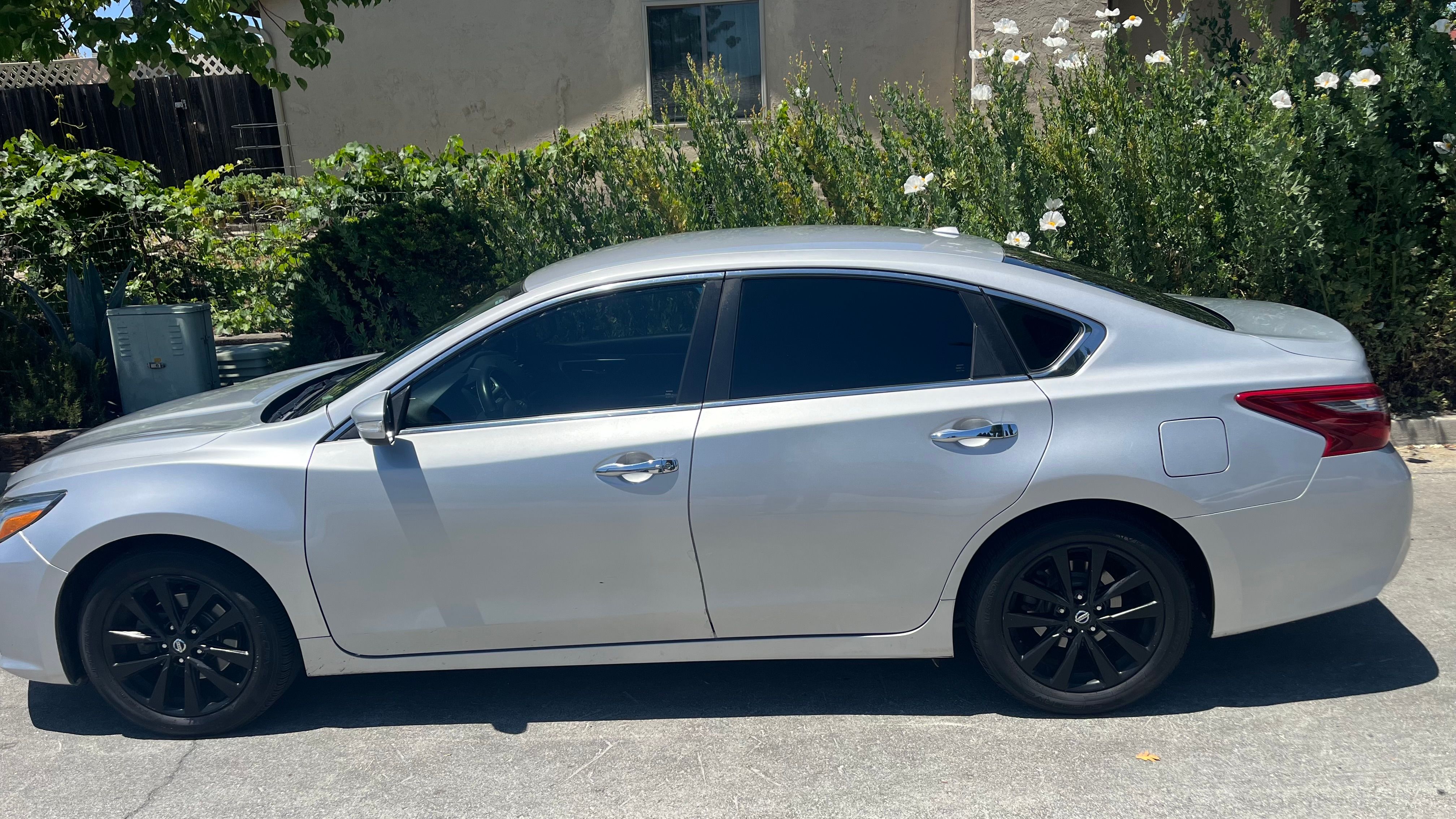 Used 2018 Nissan Altima 2.5 SL FWD image 4