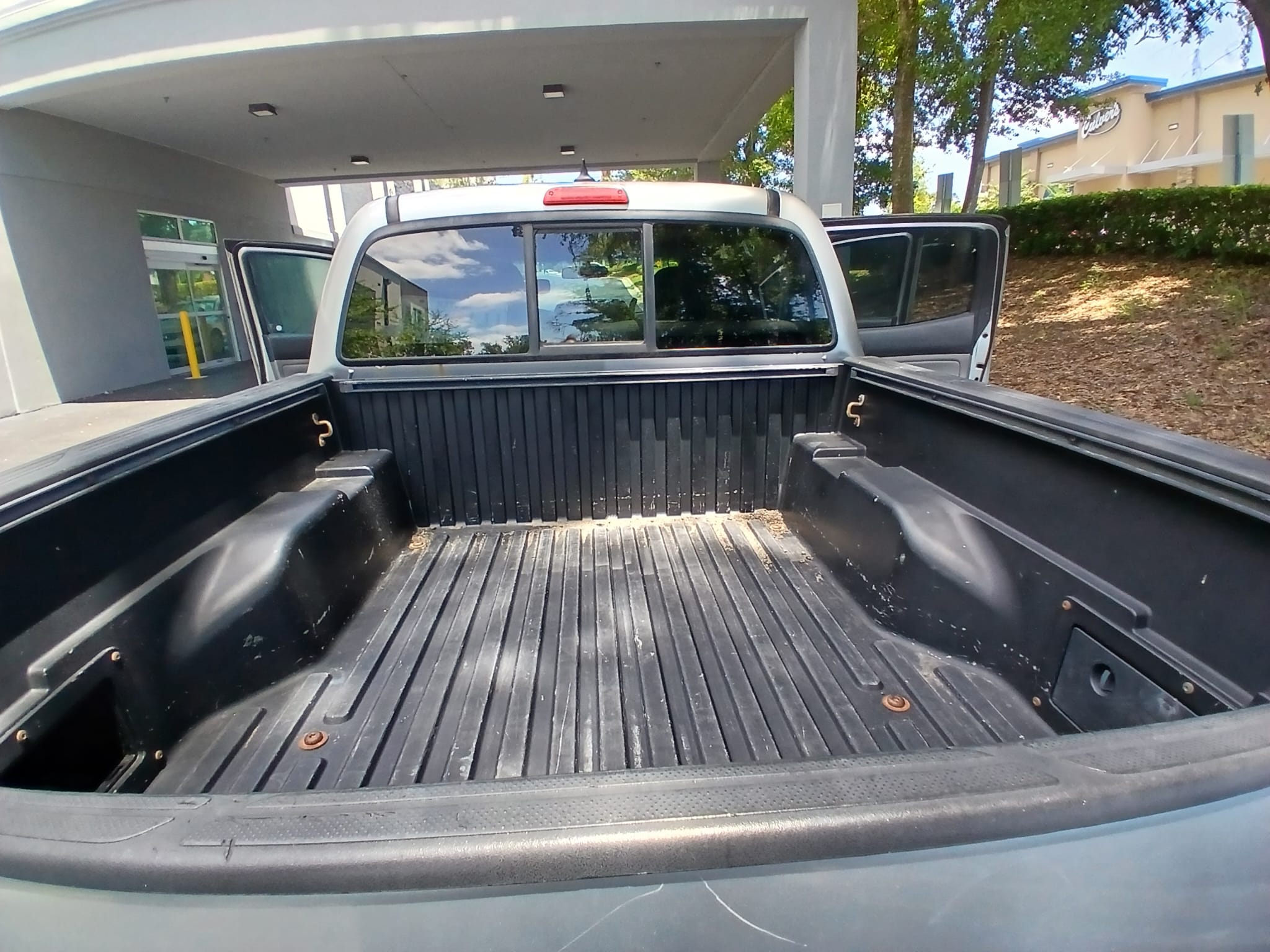 Used 2015 Toyota Tacoma PreRunner w/ SR5 Package RWD image 14