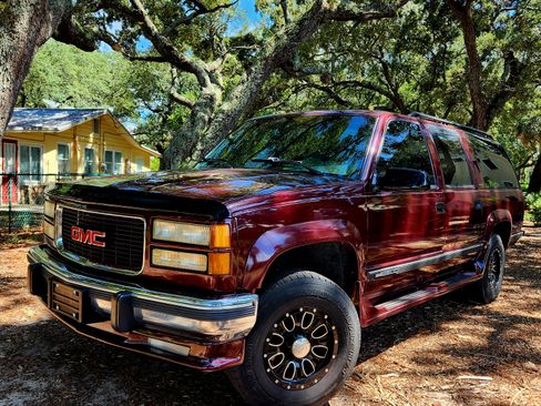 Used 1994 GMC Suburban 2500 image 5