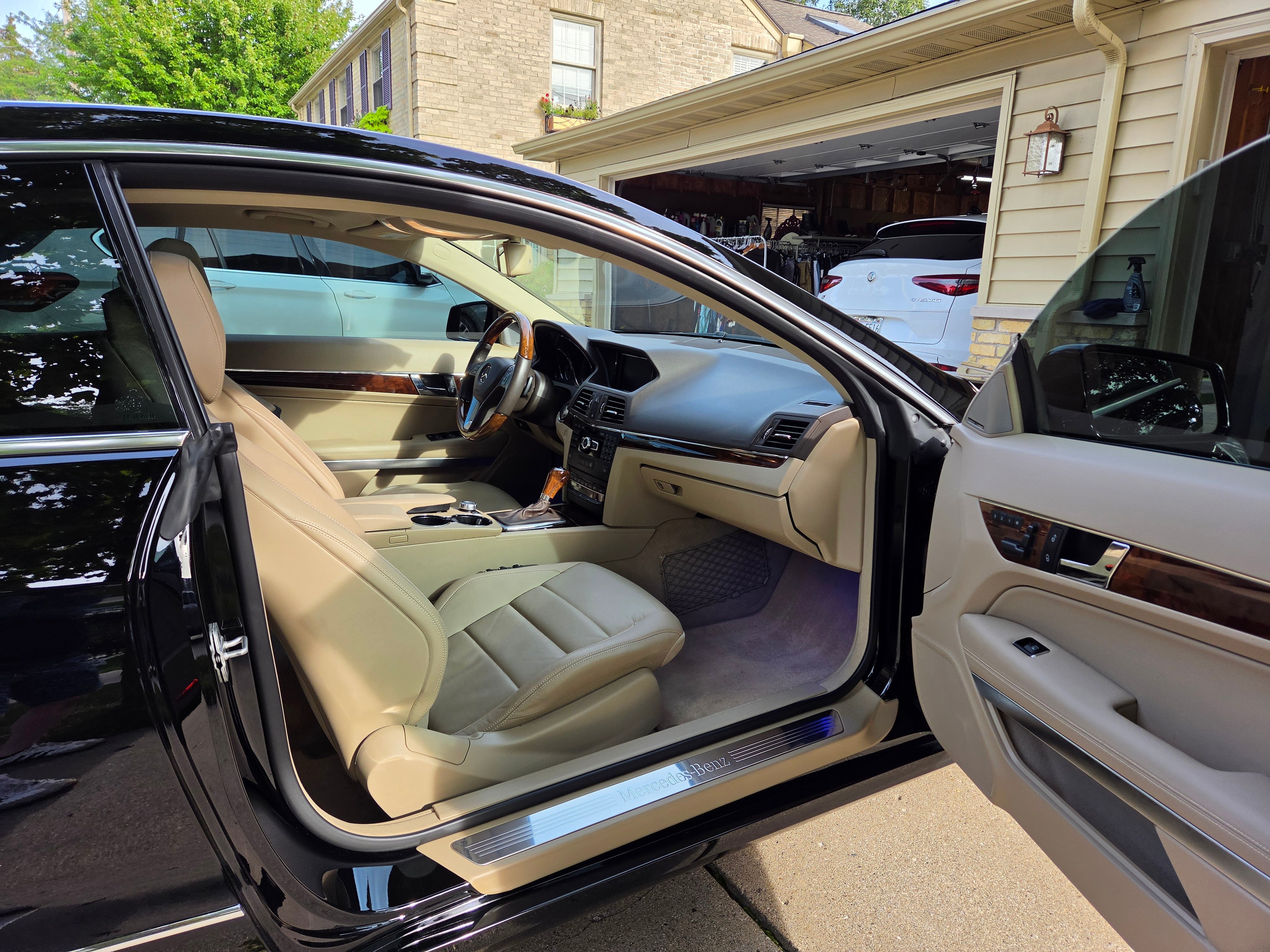 Used 2013 Mercedes-Benz E 350 4MATIC Coupe image 8