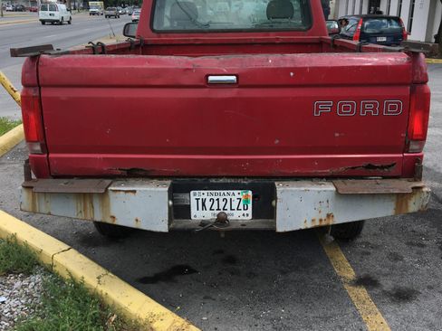 Used 1994 Ford F250 4x4 Regular Cab image 6