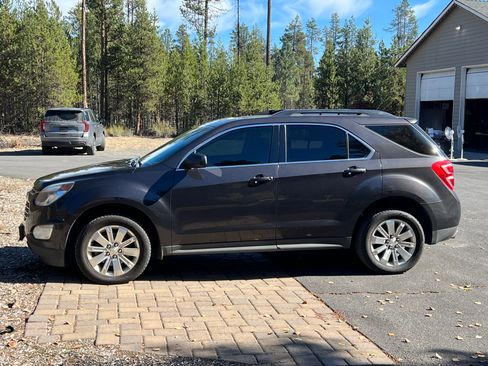 Used 2016 Chevrolet Equinox LT image 8