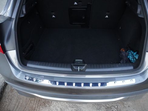 Used 2019 Mercedes-Benz GLA 250 image 12