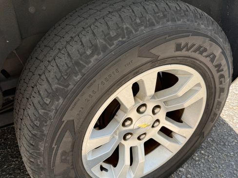 Used 2015 Chevrolet Tahoe LT w/ Max Trailering Package image 16