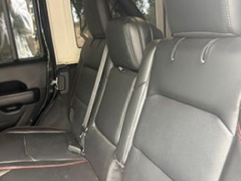 Used 2019 Jeep Wrangler Unlimited Rubicon AWD/4WD image 21