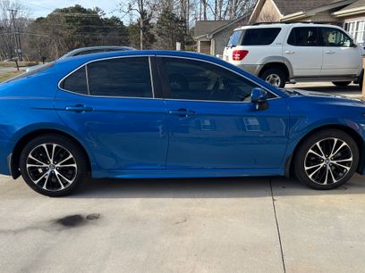 Used 2018 Toyota Camry SE