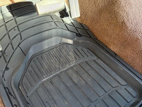 Used 1997 Ford F250 2WD SuperCab Heavy Duty image 9