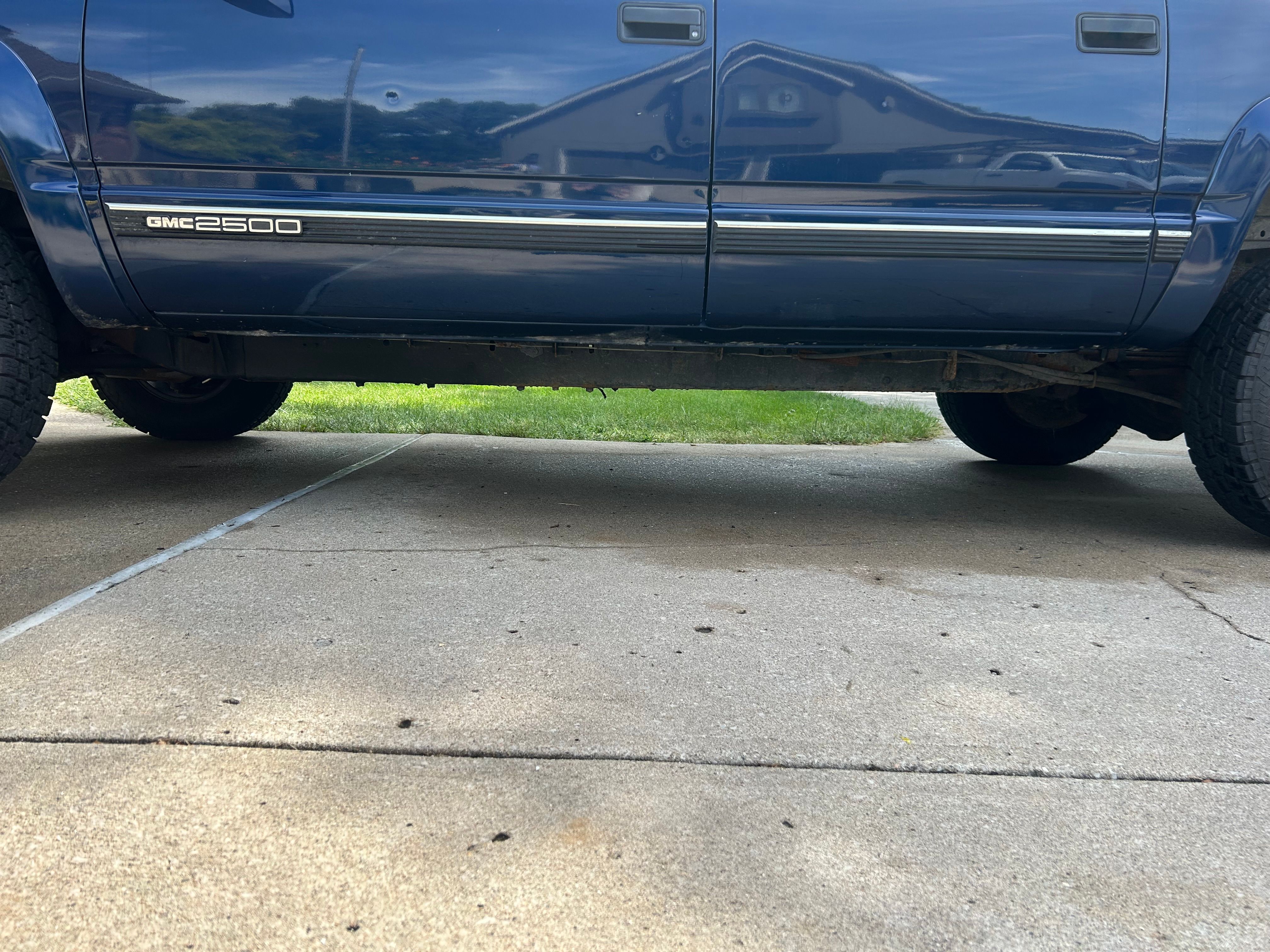 Used 1996 GMC Suburban 2500 AWD/4WD image 15