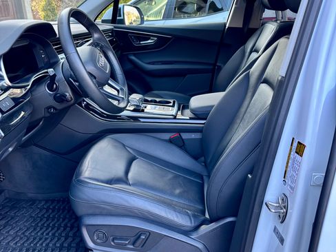 Used 2022 Audi Q7 3.0T Premium image 11