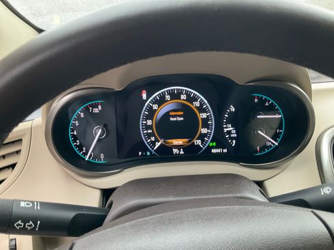 Used 2016 Buick LaCrosse Leather image 5