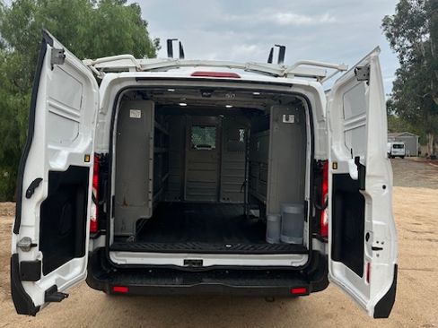 Used 2019 Ford Transit 250 130 Low Roof image 10