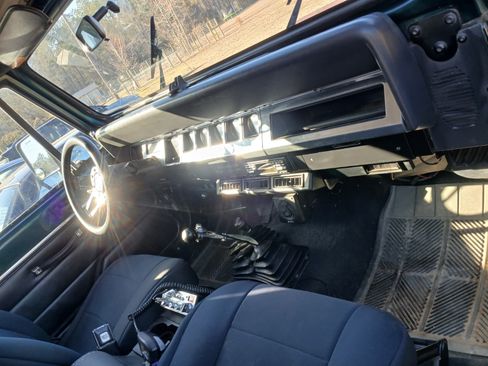 Used 1995 Jeep Wrangler SE image 5