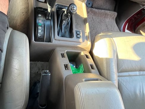 Used 1997 Toyota Land Cruiser image 11