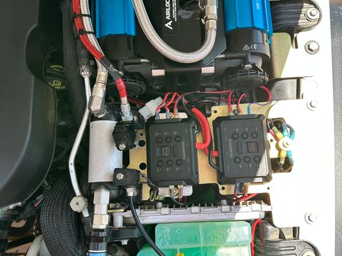 Used 2016 Jeep Wrangler Unlimited Sahara w/ Max Tow Package image 6