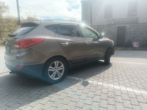 Used 2012 Hyundai Tucson GLS image 15