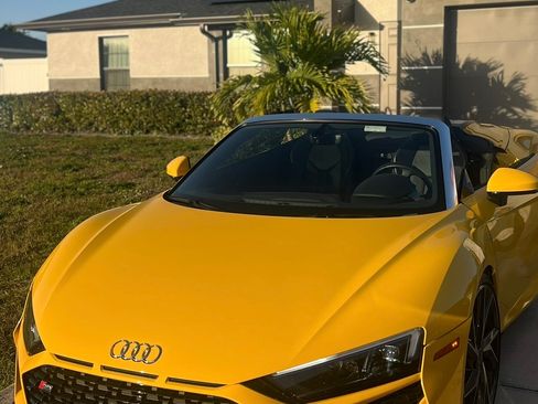 Used 2021 Audi R8 V10 image 1