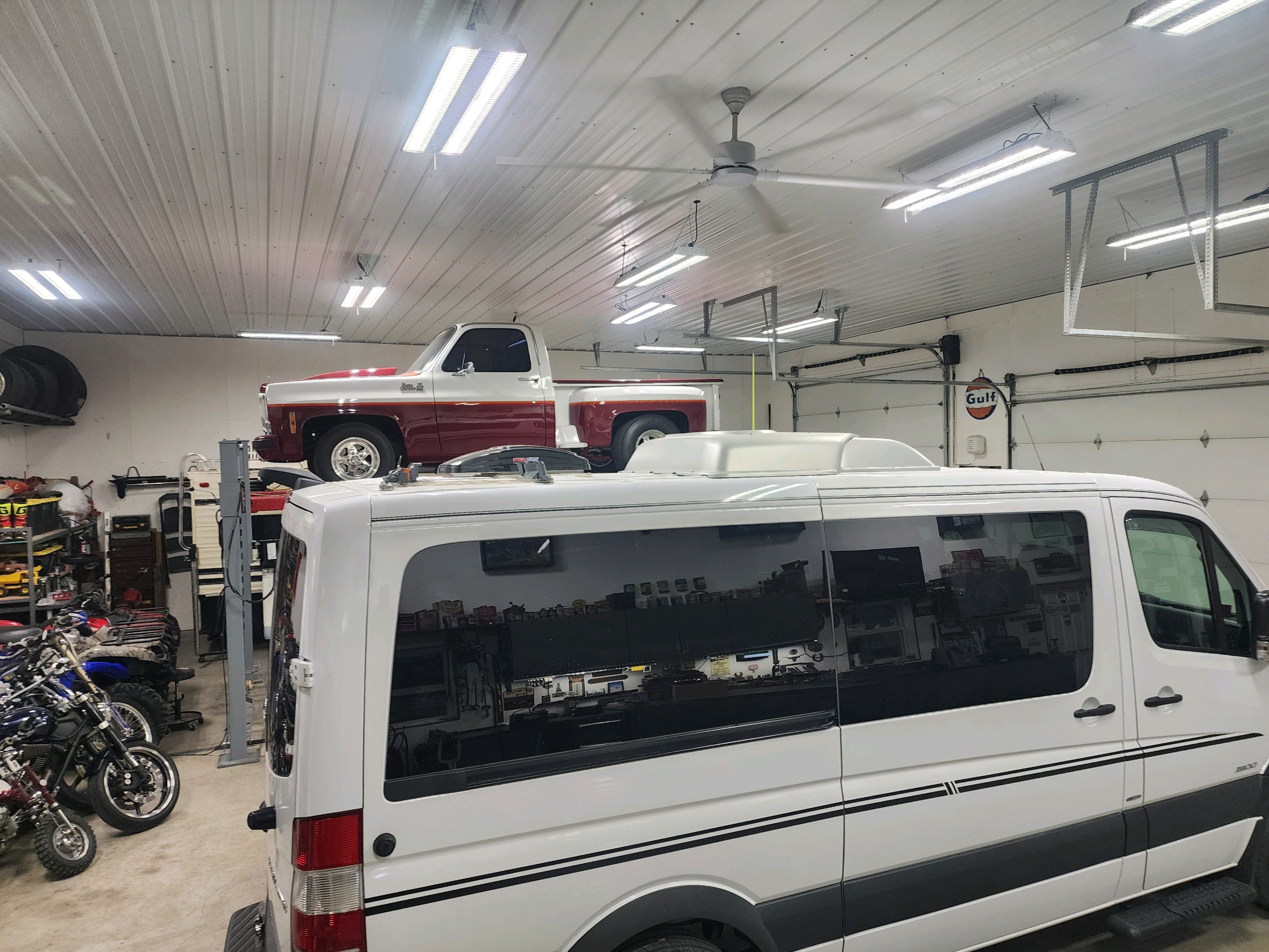 Used 2016 Mercedes-Benz Sprinter 2500 image 4