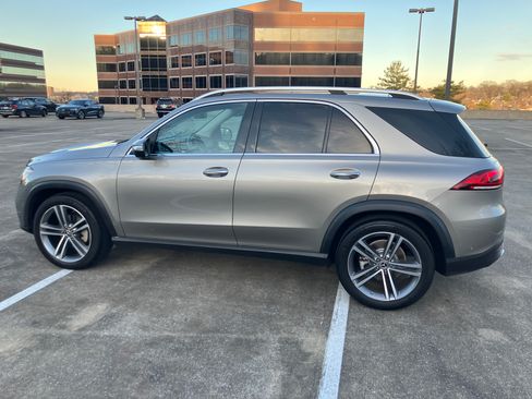 Used 2020 Mercedes-Benz GLE 350 4MATIC image 9