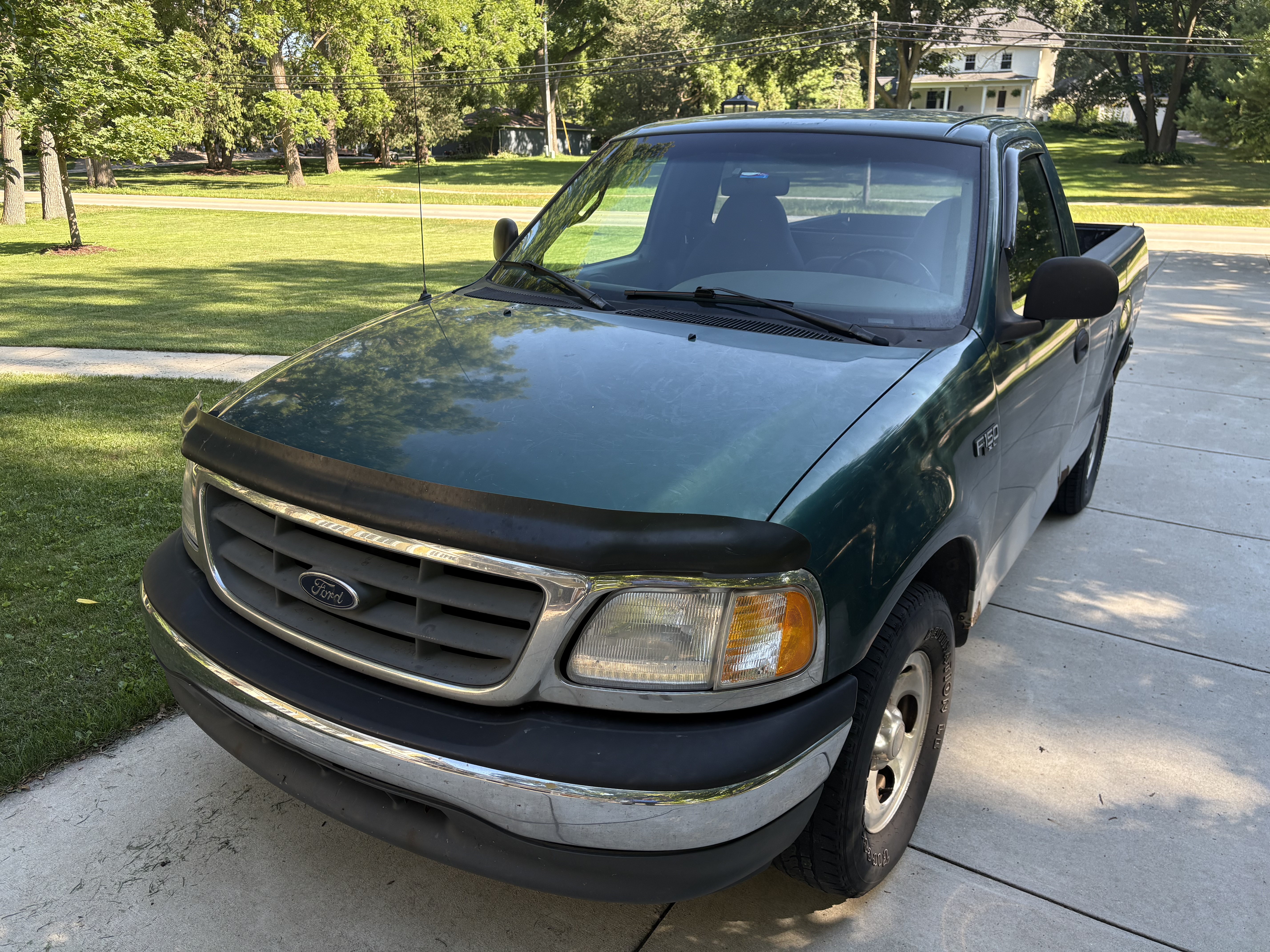 Used 2000 Ford F150 2WD Regular Cab image 2
