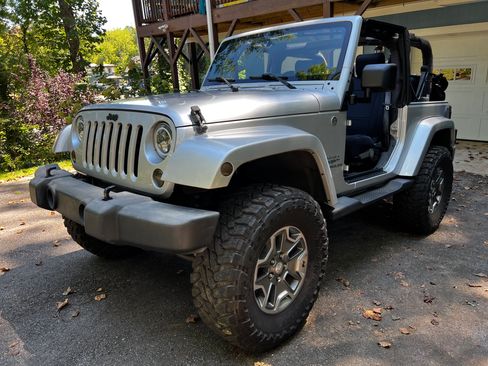 Used 2007 Jeep Wrangler Sahara AWD/4WD image 5