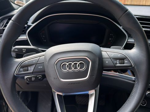 Used 2021 Audi Q3 2.0T Premium Plus w/ Premium Plus Package AWD/4WD image 9