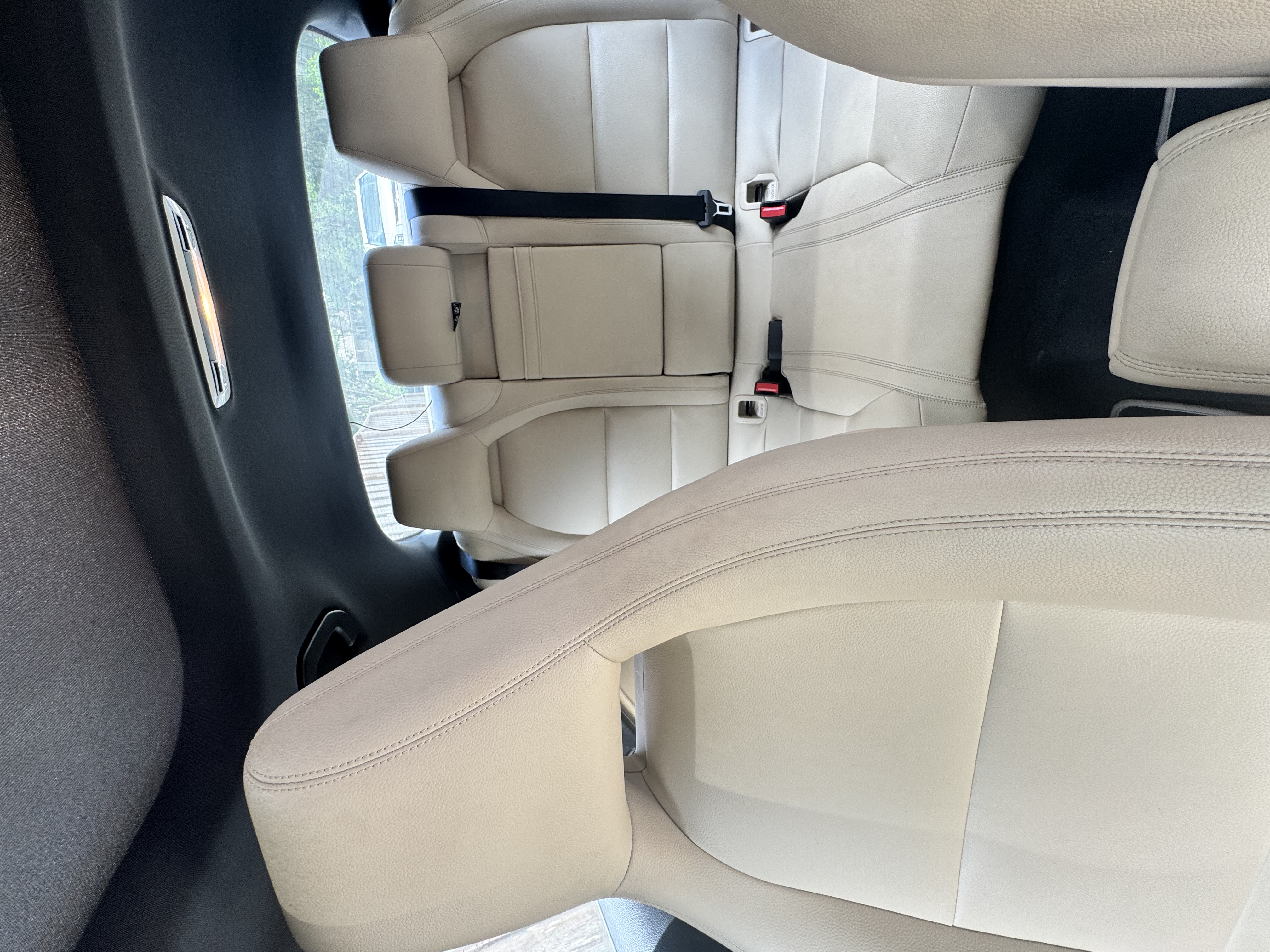 Used 2016 Mercedes-Benz CLA 250 image 14