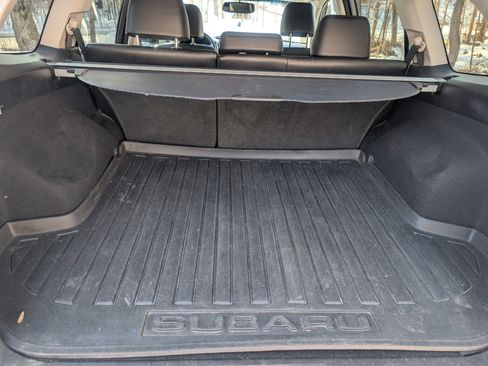 Used 2013 Subaru Outback 3.6R Limited w/ Moonroof Pkg image 8