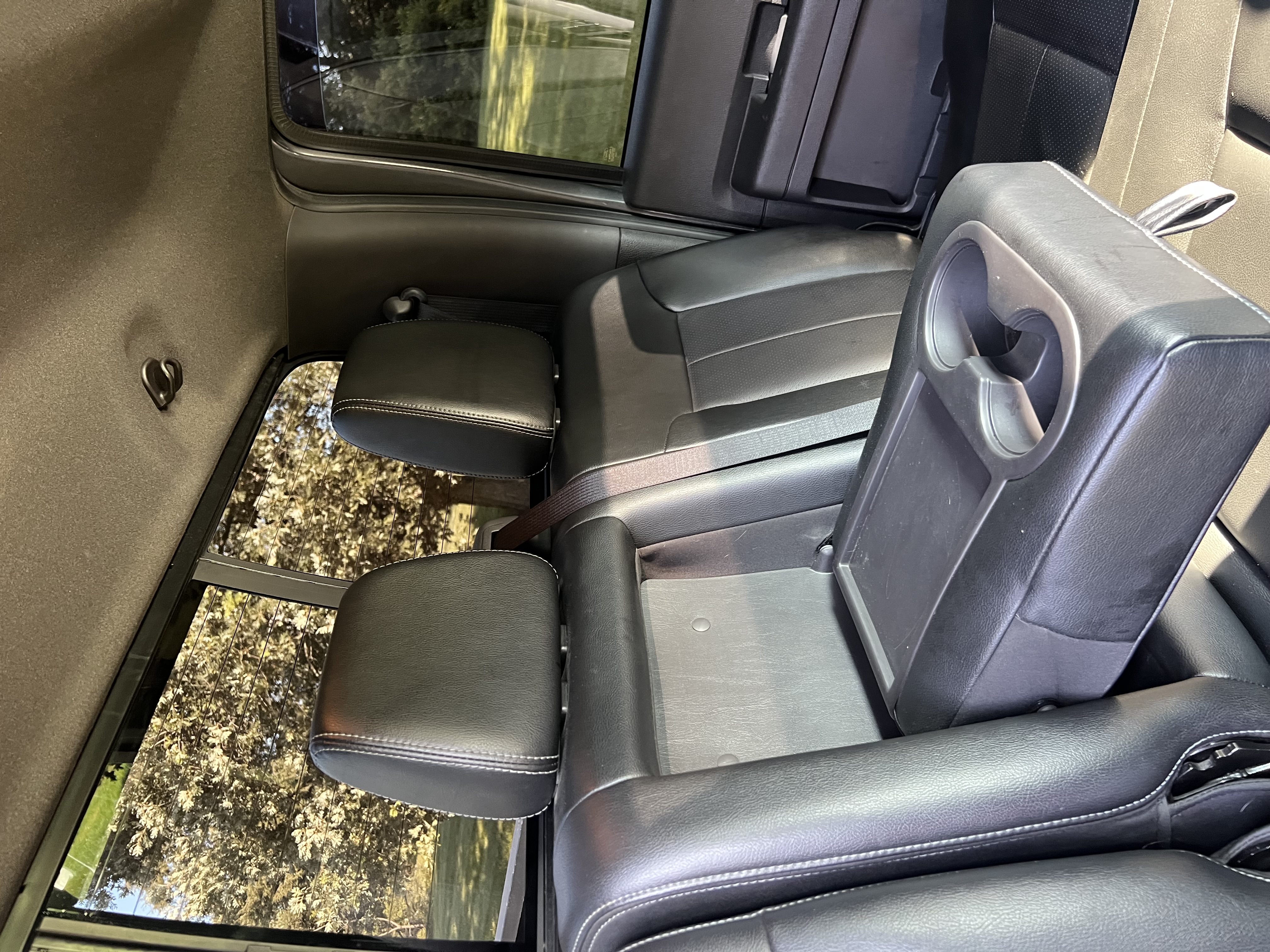 Used 2016 Ford F350 Lariat w/ Lariat Ultimate Package AWD/4WD image 12