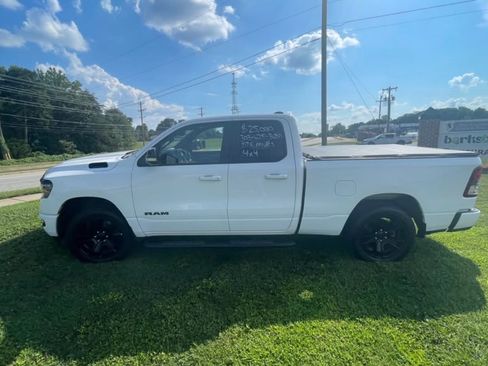 Used 2022 RAM 1500 Big Horn AWD/4WD image 1