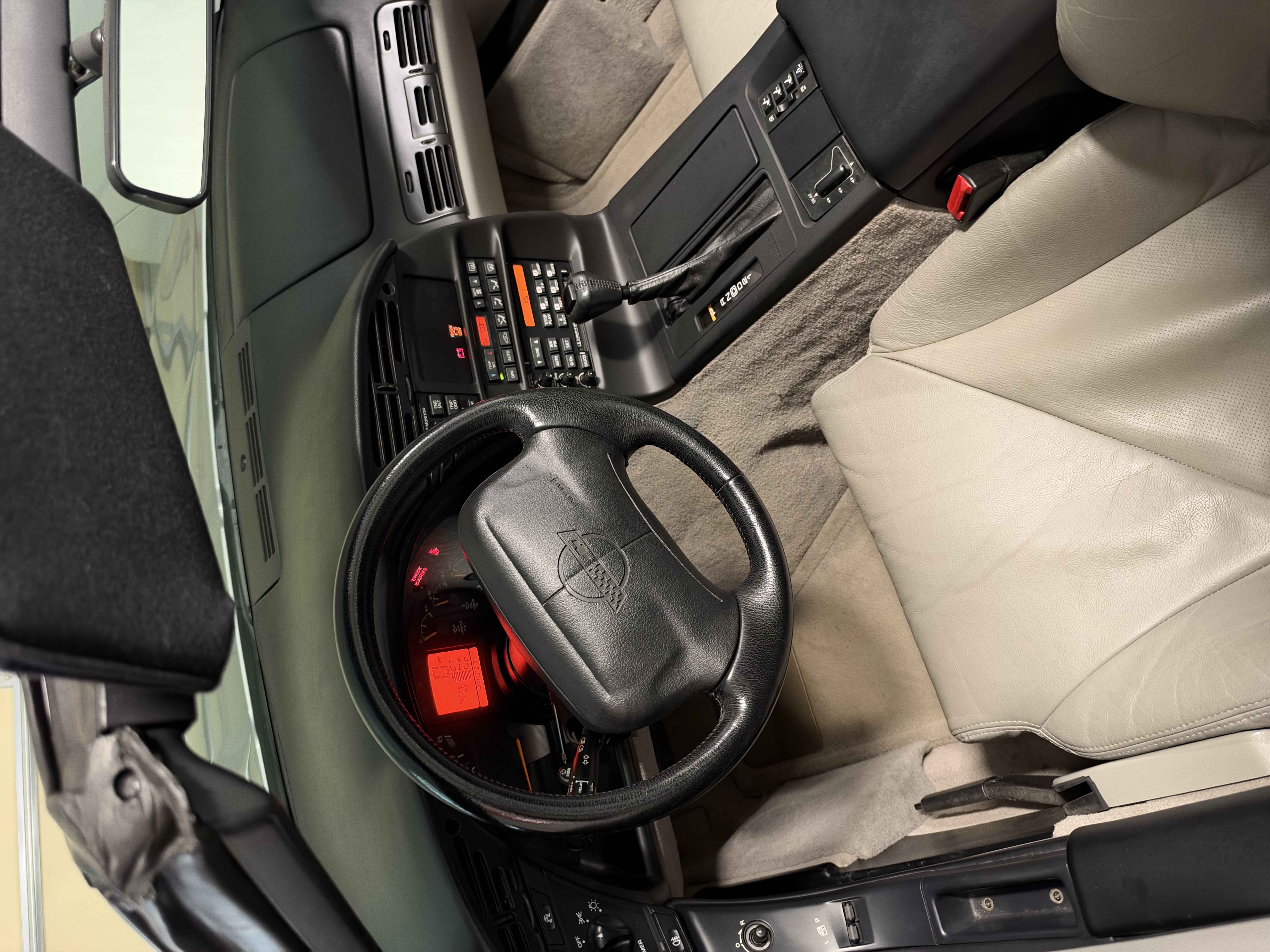 Used 1996 Chevrolet Corvette Coupe RWD image 18