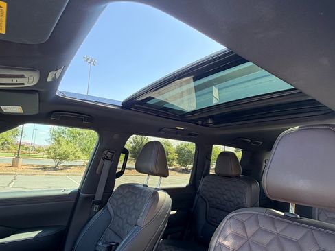 Used 2026 Nissan Armada Platinum Reserve AWD/4WD image 6