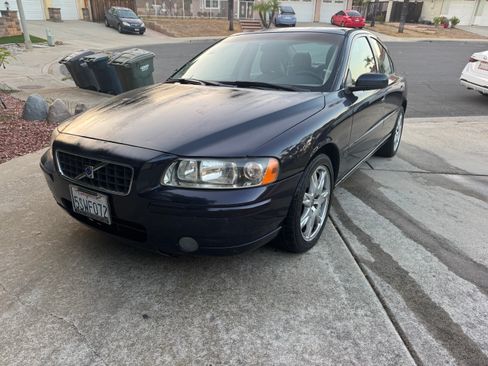 Used 2006 Volvo S60 2.5T FWD image 6