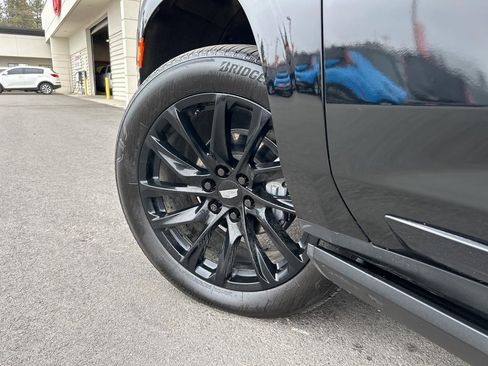 Used 2021 Cadillac Escalade ESV Sport Platinum image 10