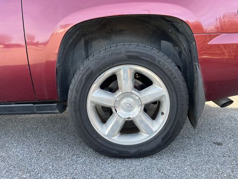 Used 2008 Chevrolet Suburban LTZ w/ LTZ Preferred Equipment Group image 11