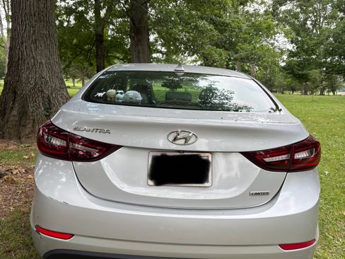 Used 2014 Hyundai Elantra Limited FWD image 5