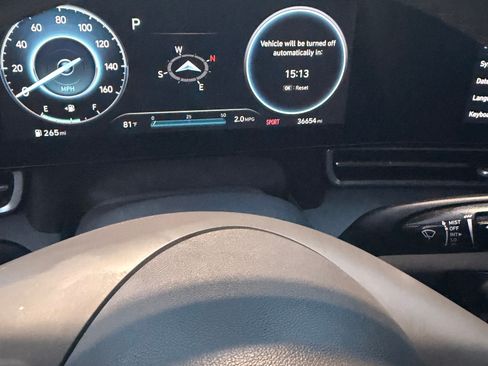 Used 2023 Hyundai Elantra SEL w/ Convenience Package image 6