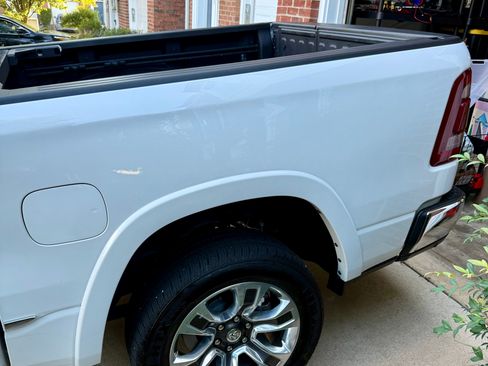 Used 2023 RAM 1500 Limited image 10