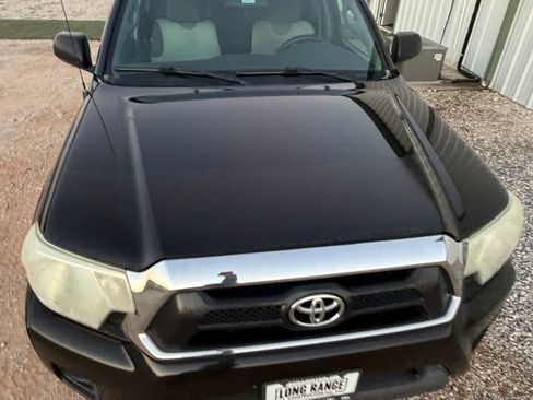 Used 2015 Toyota Tacoma 4x4 Double Cab w/ SR5 Package image 8