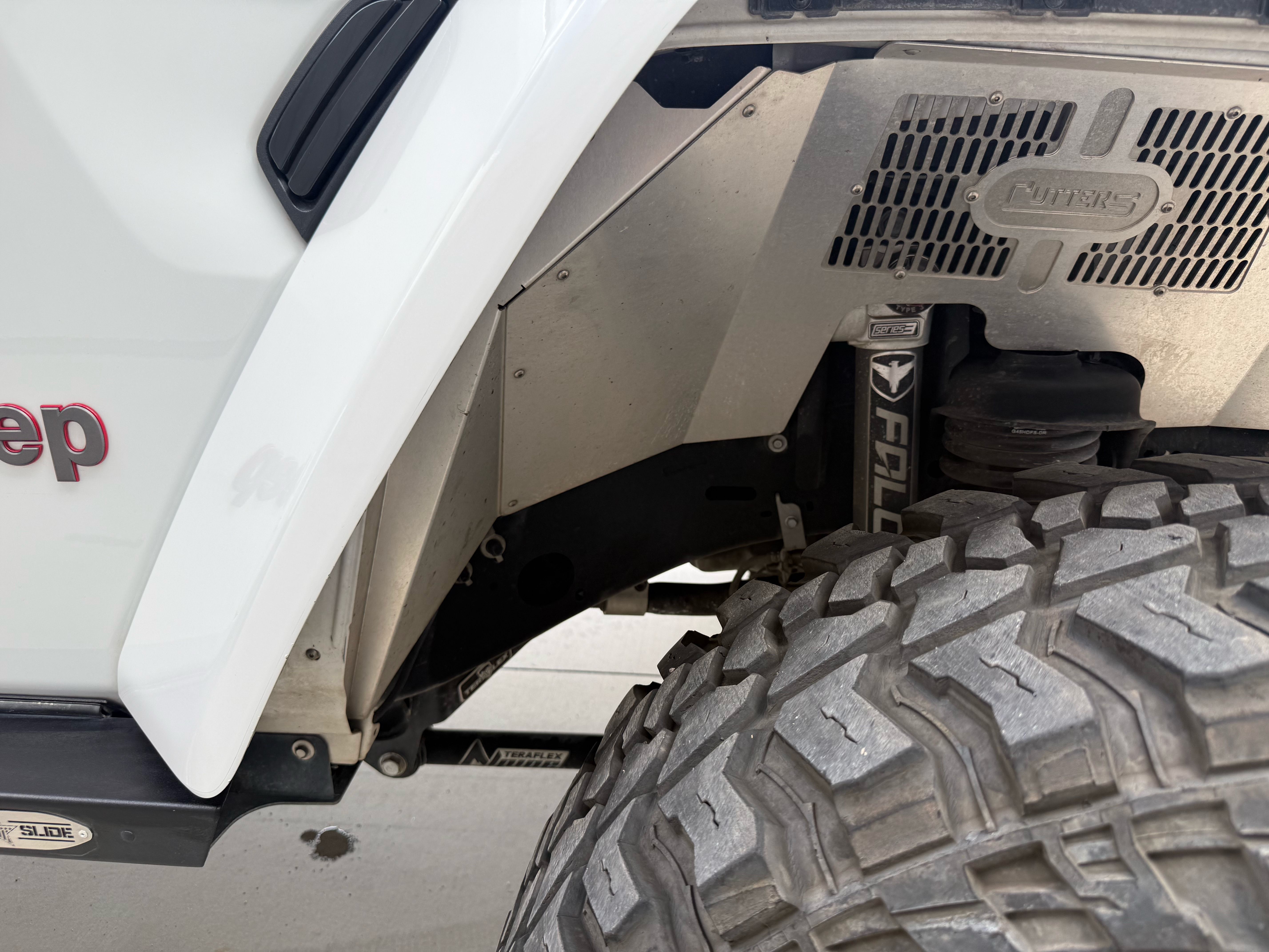 Used 2021 Jeep Gladiator Rubicon AWD/4WD image 12